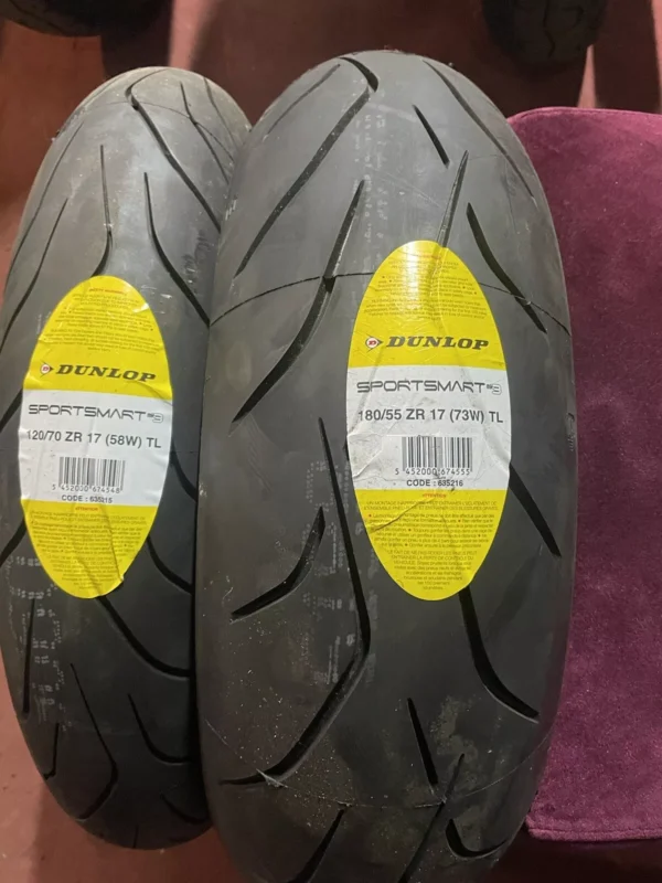 120/70-zr17 & 180/55-zr17 Dunlop sportsmart 3 111 Pair Tyres