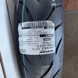 150/80-R16 16 AV72 NEW AVON COBRA REAR TYRE HARLEY DAVIDSON MICHELIN bobber vic