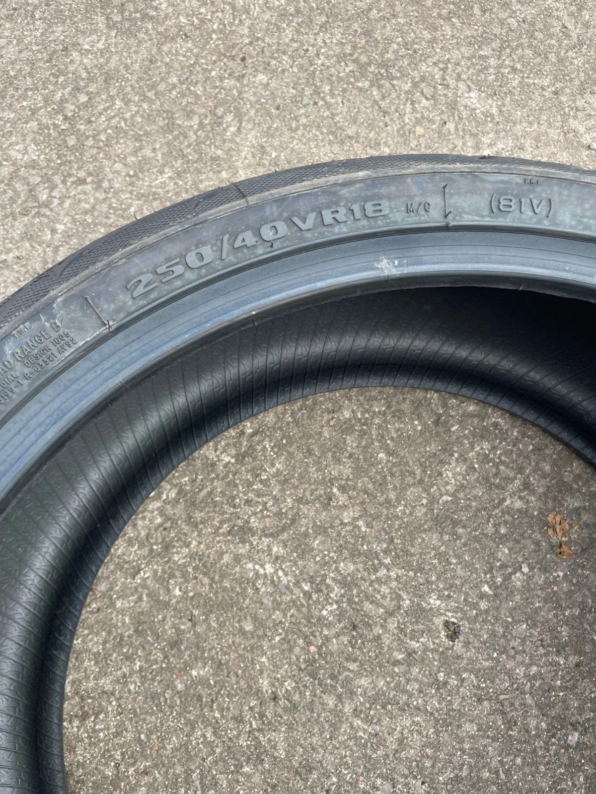Avon Cobra Chrome AV92 250/40VR18 (81V) - Image 6